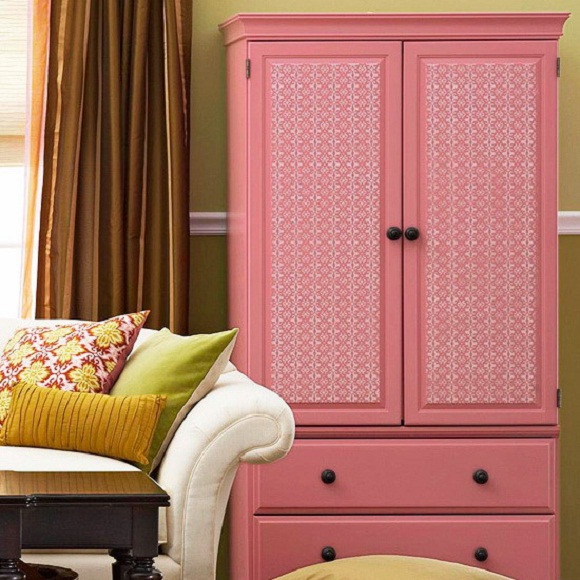 Read more about the article Wallpaper Transforms Furniture